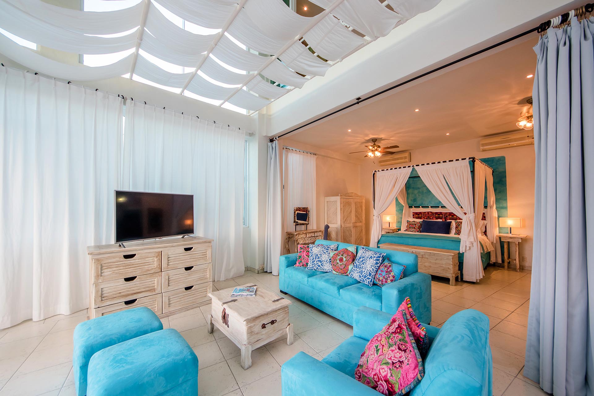 casa yvonneka bedroom